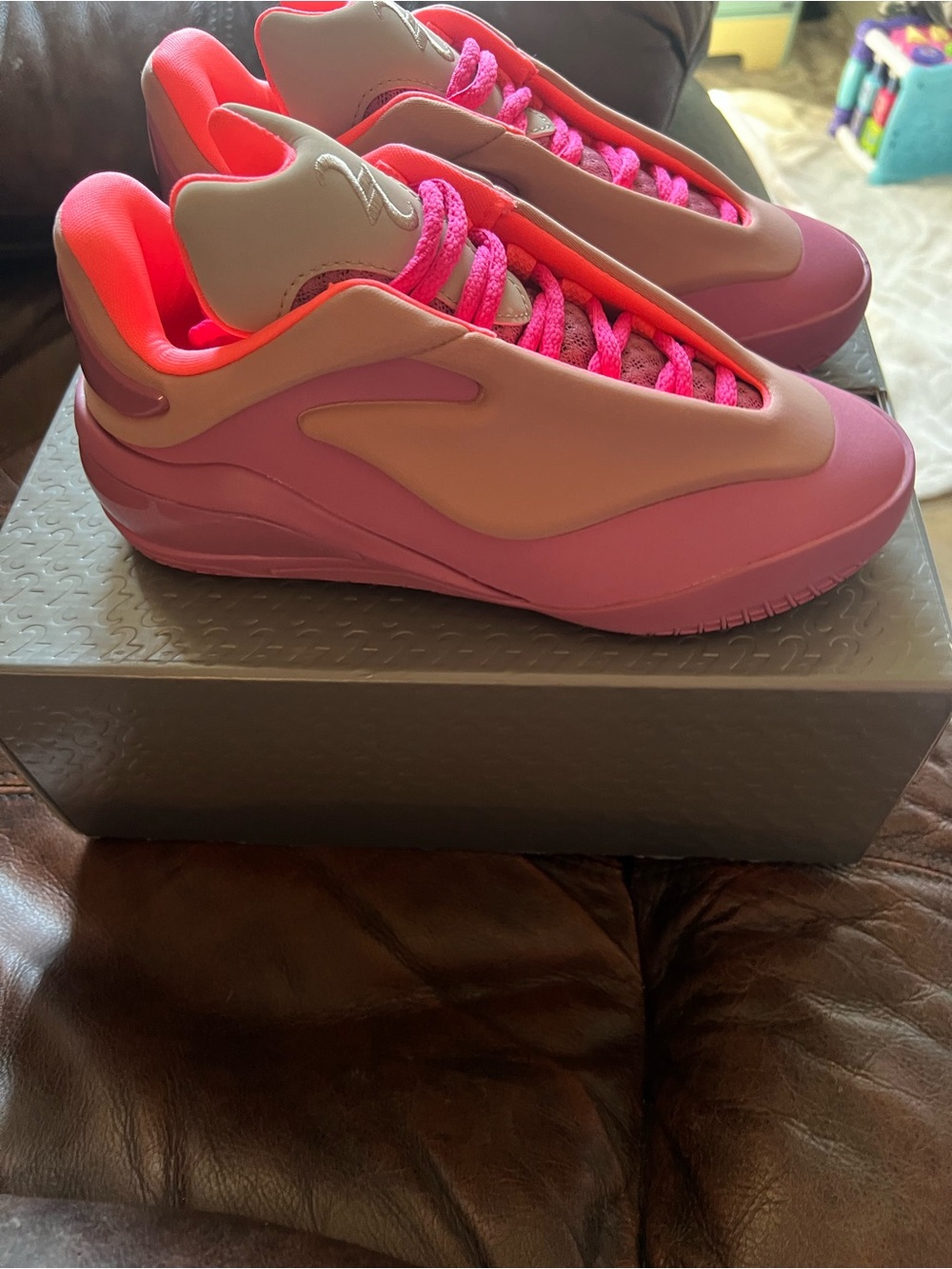 Converse Shai Women’s Pink Athletic Sneakers - Vibrant Pink Lace-Up Shoes
